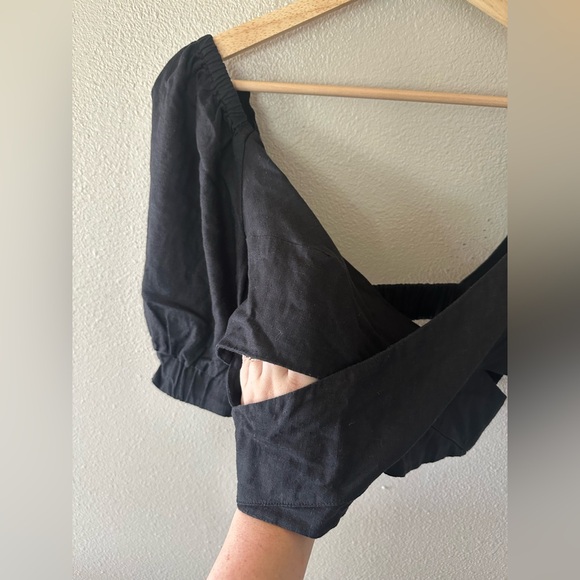 Anthropologie Linen Blend V Neck Cutout Crop Top Black Open Back Size XS - Picture 4 of 10